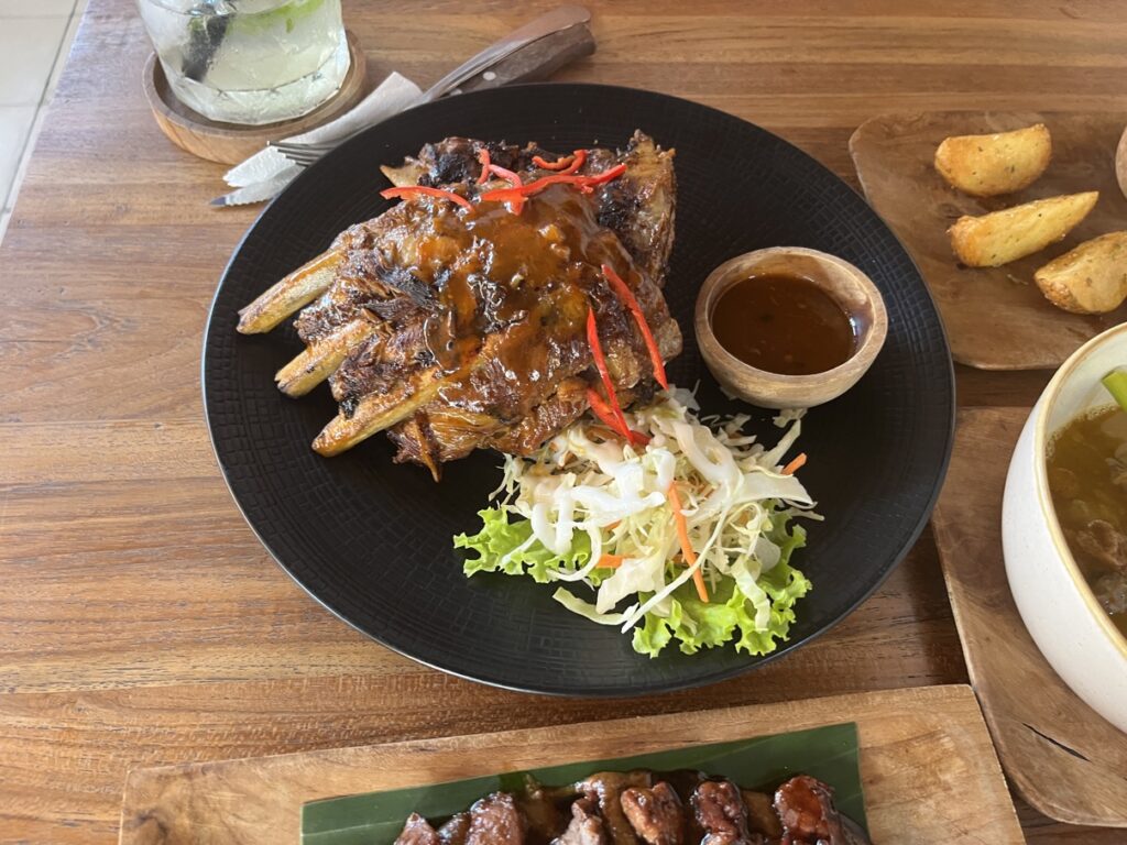 사누르-사테-맛집 