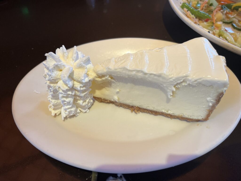 상하이-디즈니타운-맛집-더-치즈-케이크-팩토리